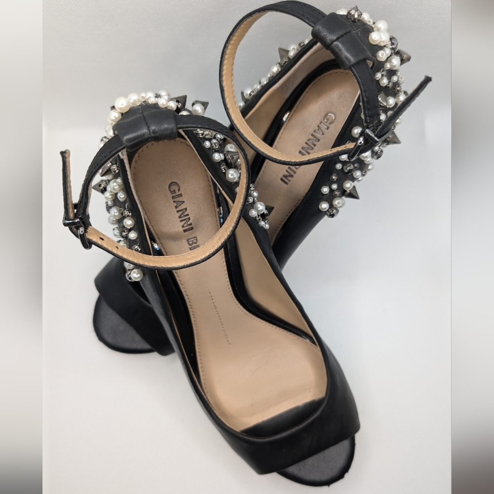 Gianni Bini Nara Studded Heels
